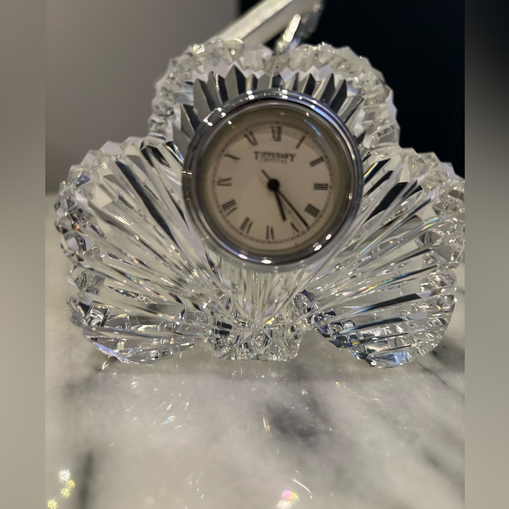 Tipperary crystal table clock